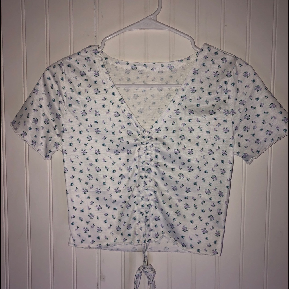 🦋Floral drawstring crop top